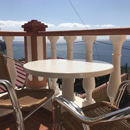 Casa Junonia Aparthotel Alajero