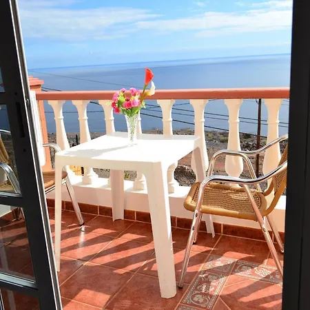 Casa Junonia Alajero