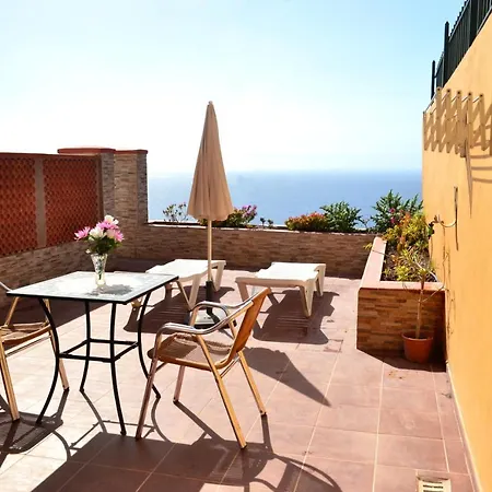 Aparthotel Casa Junonia Alajero